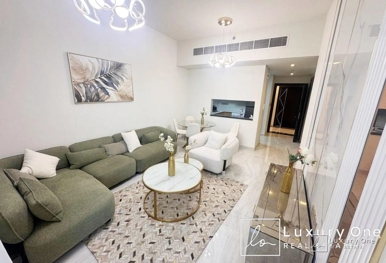 Fully Furnished | 2BR+Study | Private Pool