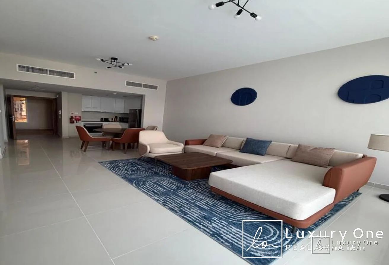 1BR | Sea and Skyline View | All Bills Included