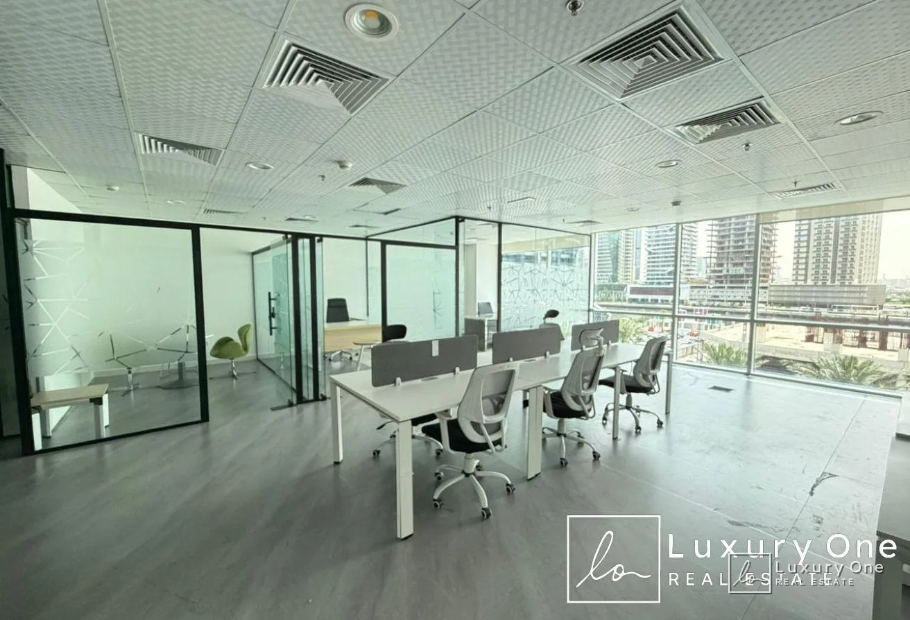 Fully Furnished | Open layout | Flexible Cheques