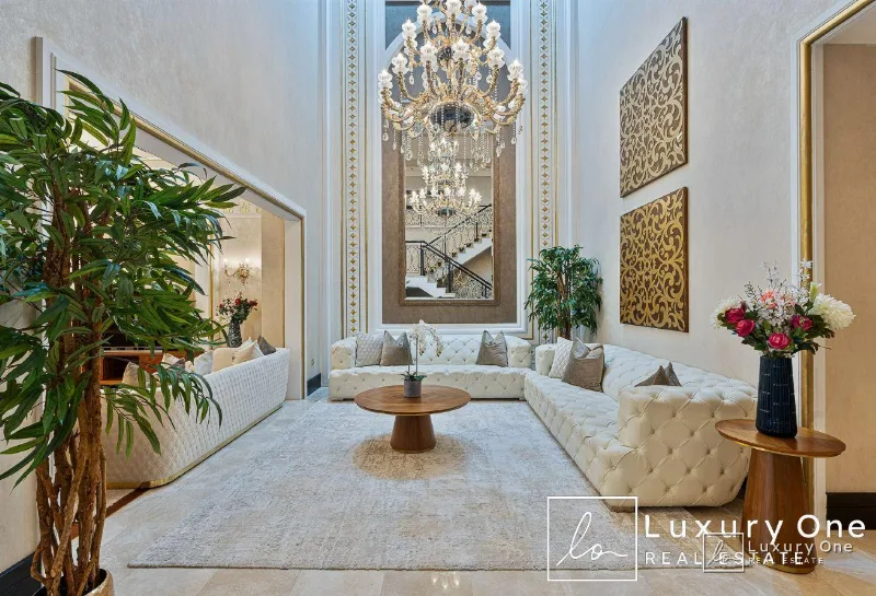 5BR Furnished Villa | Private Pool | Royal Residen photo 4