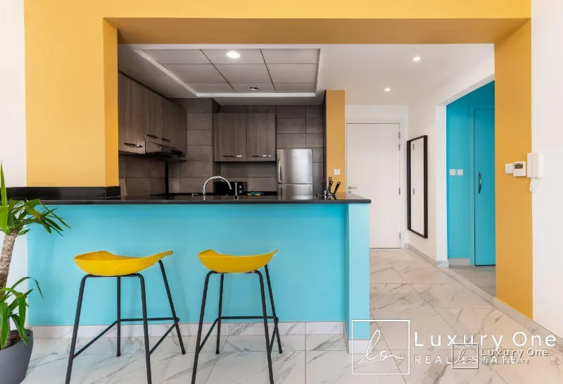 Guaranteed High ROI | Fully Furnished | Modern photo 3
