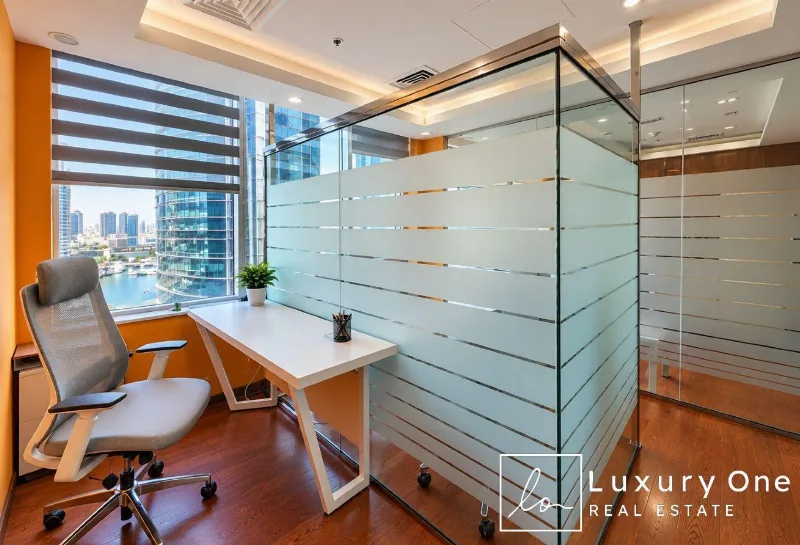GENUINE | FULLY FURNISHED | CANAL VIEW photo 10