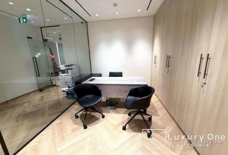 Luxury Fitout | Floor to Ceiling windows | Corner| photo 13