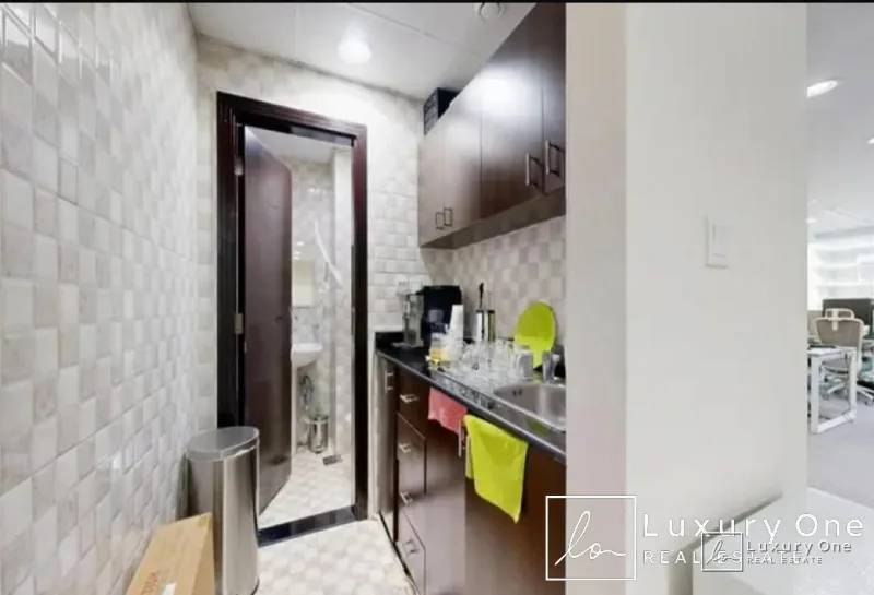 Available Immediately | Community Expert | DMCC photo 10