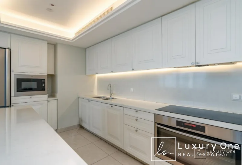 Furnished | 4BR+Maids | Vacant | Downtown View photo 4