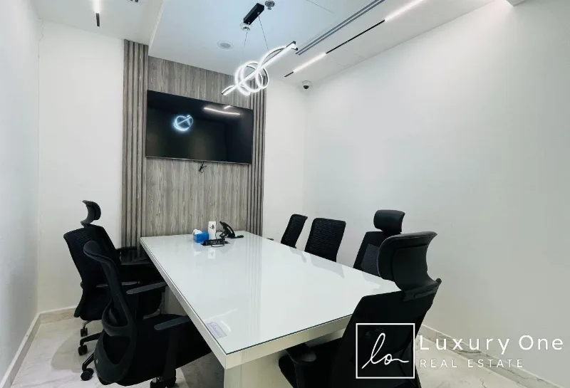 Furnished office | High-End | High-End | Burj View photo 3