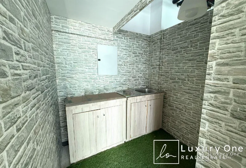 Fitted Office | Furnished | Canal & Burj View photo 6