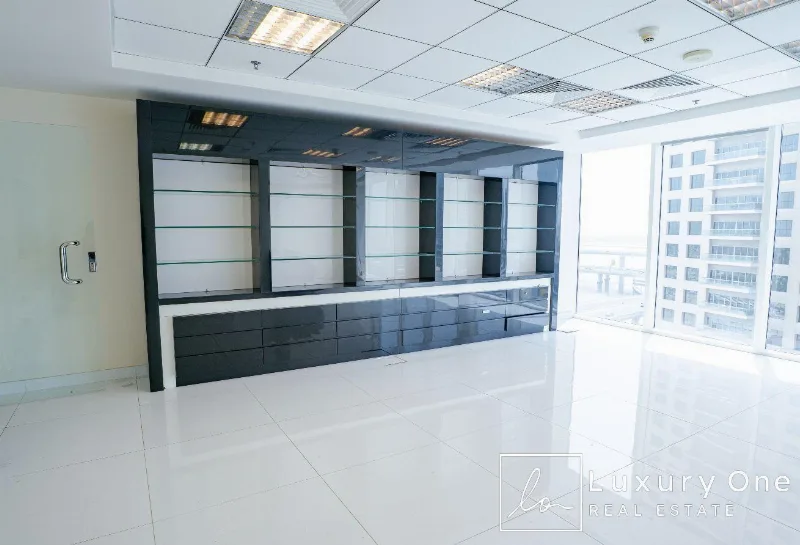Fitted | Prime location | Full Canal View photo 6