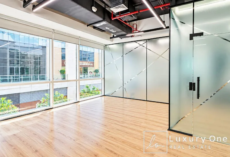 Upgraded | Furnished | Ready to Move photo 3