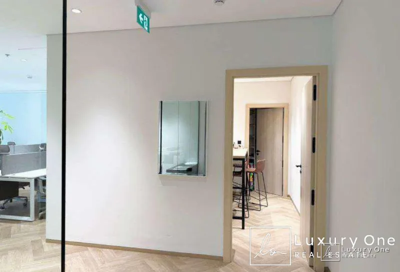 Luxury Fitout | Floor to Ceiling windows | Corner| photo 15