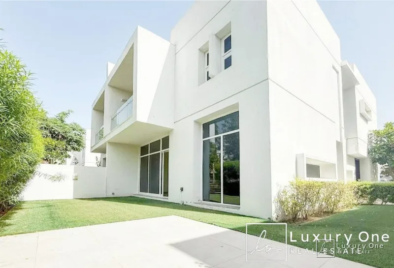 Single Row | Close to Exit | Garden View