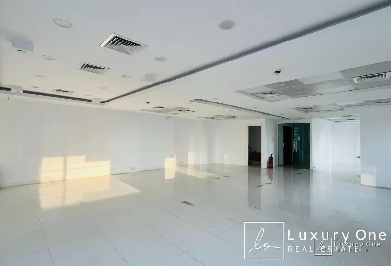 Fitted Office | Less Traffic | Vastu Unit photo 9