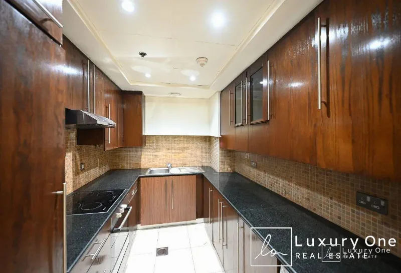 Prime Location | Spacious Layout | Ready to Move photo 3