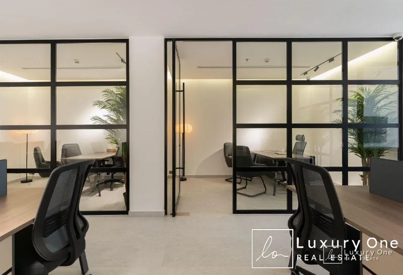 PREMIUM OFFICE | FURNISHED | READY TO MOVE photo 12