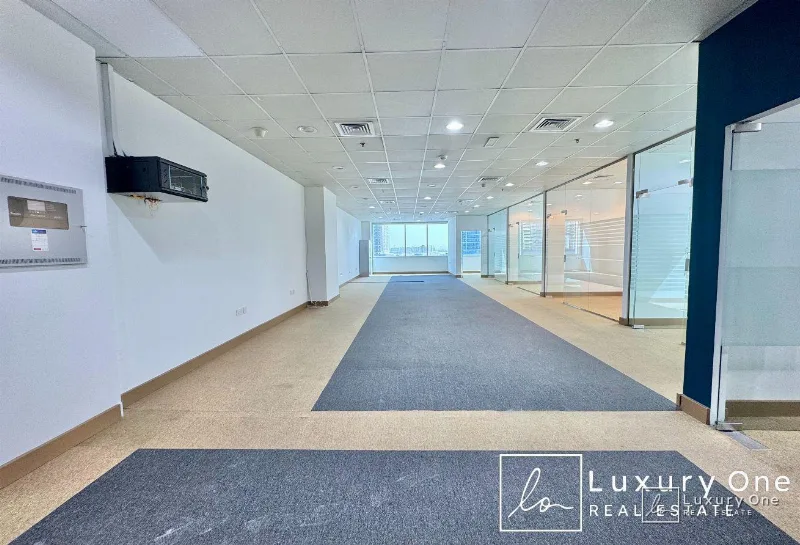 Fitted with Cabins | Canal View | Corner | Genuine photo 18