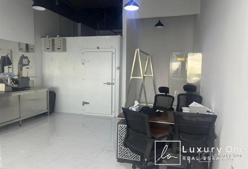 RENTED RETAIL SHOP | Motivated seller | 8% net ROI photo 4