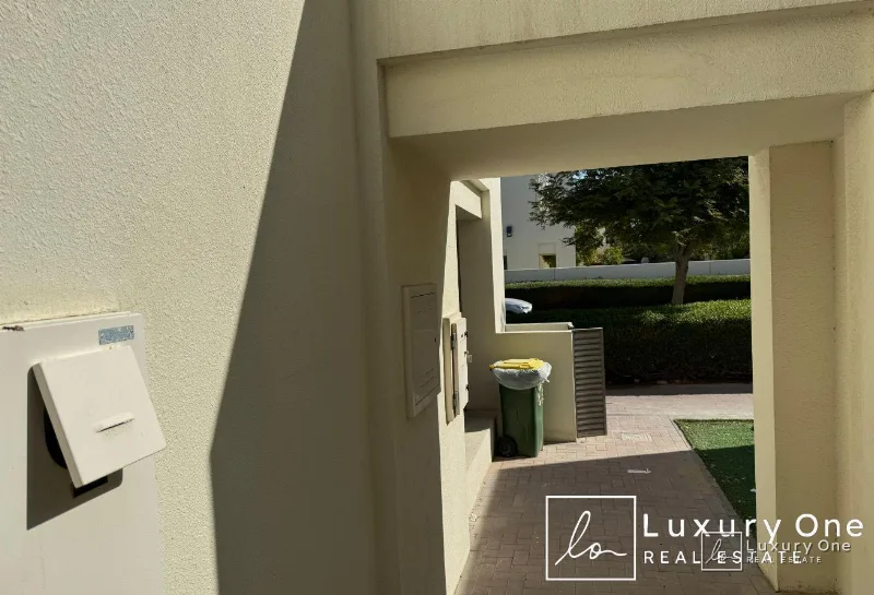 Best Deal | 3BR Villa | Private Garden | Park View photo 13