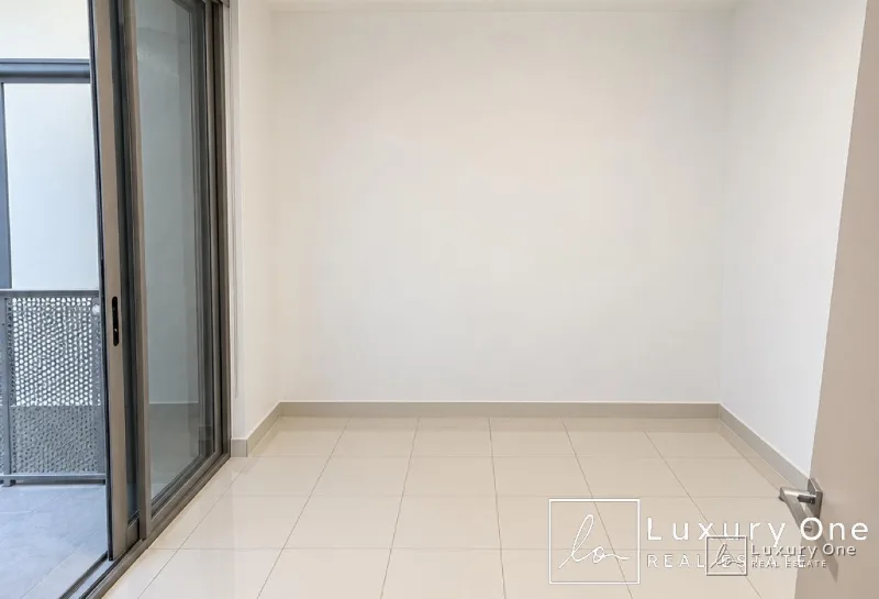 Best Deal | 3BR Villa | Private Garden | Park View photo 6