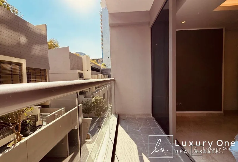 Furnished | Ready Investment | The Sterling West photo 10