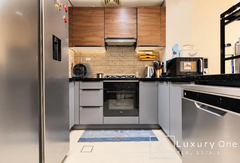Furnished 2BR | Vacant | City View Terrace photo 10