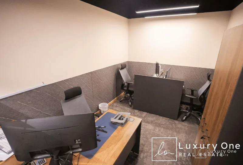 EXCLUSIVE | FULLY FURNISHED | LUXURY FITOUT photo 7