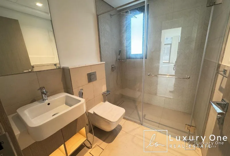 Larger Corner Unit | Vastu Compliant | 4 Br + Maid photo 12