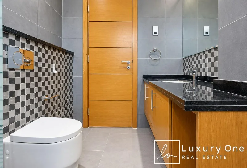 Corner Unit | Single Row | 4BR | Ready to Move In photo 12