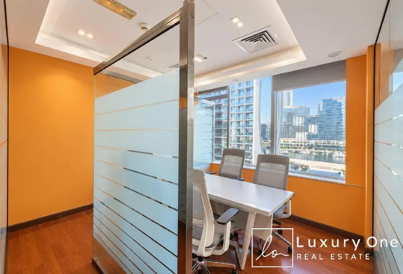GENUINE | FULLY FURNISHED | CANAL VIEW photo 6