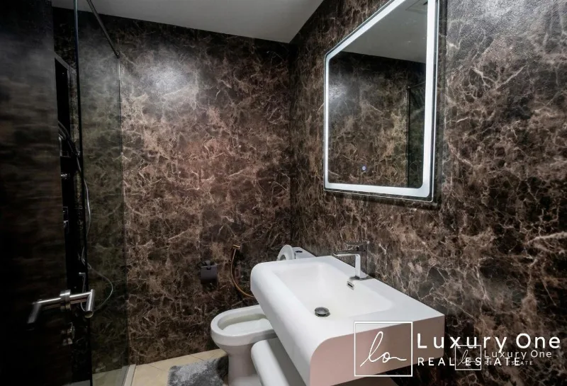 Marina View | Fully Furnished | Vacant photo 7