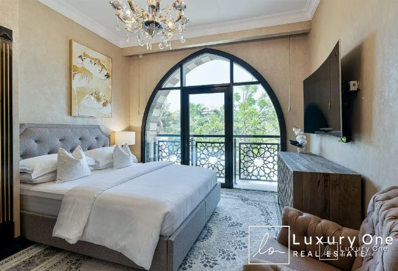 5BR Furnished Villa | Private Pool | Royal Residen photo 10