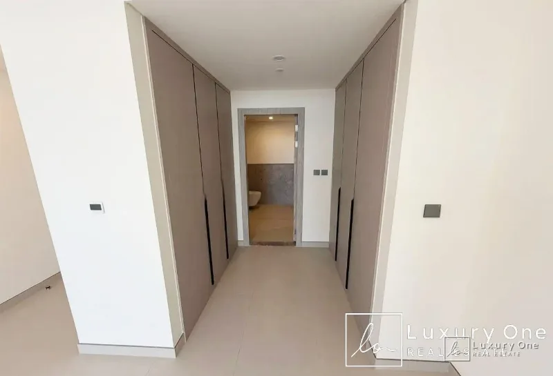 Below OP | Semi Furnished | Brand New photo 6