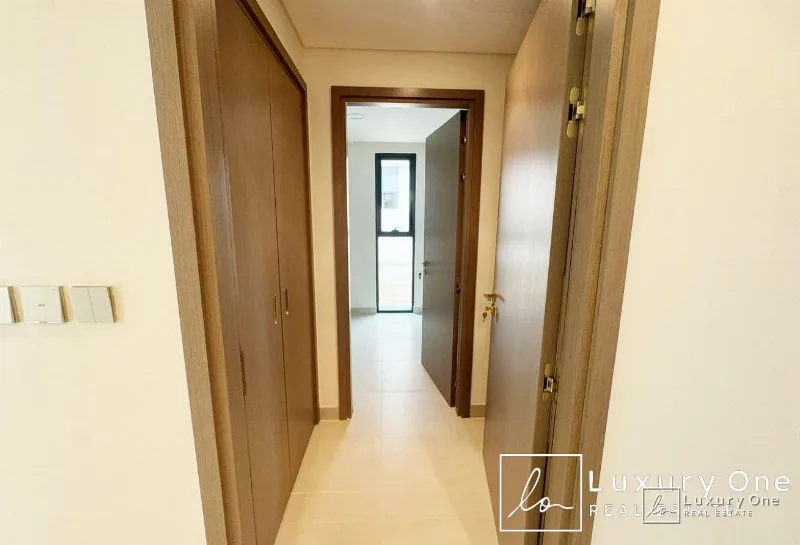 Single Row | Near Amenities | Ready To Move photo 7