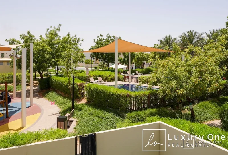 Exclusive | Furnished | Pool and Park View photo 3
