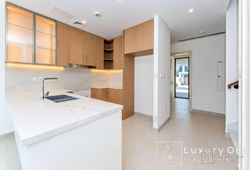 Prime Location | Brand New |Near Amenities photo 3