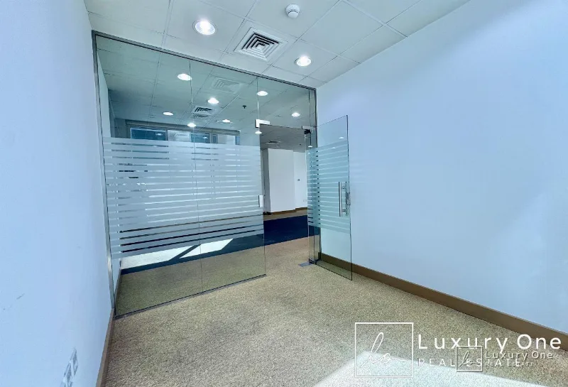 Fitted with Cabins | Canal View | Corner | Genuine photo 13