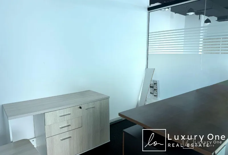 Prime Location | Partial Canal View| Furnished photo 3