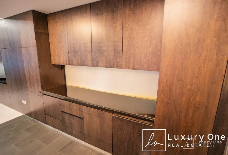 Prime Location | Close to Metro | Fitted Office photo 4