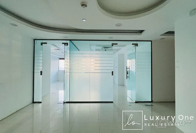 Fitted Office | Less Traffic | Vastu Unit photo 4