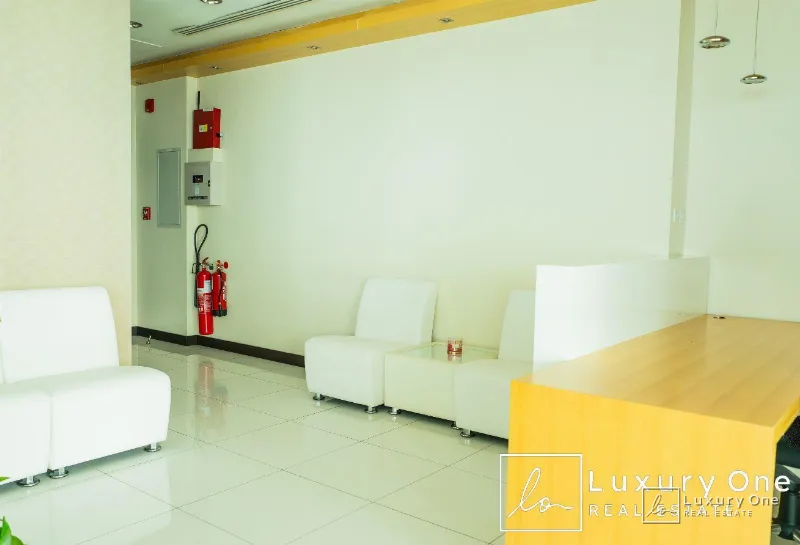 Furnished | Genuine | Agent on Site | Corner photo 19
