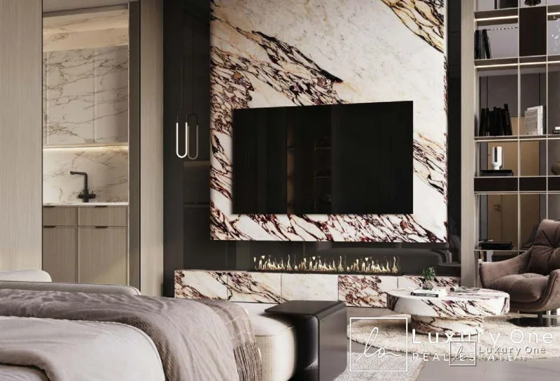 Largest Layout | High Floor | Open View photo 4