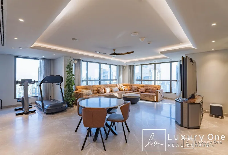 Duplex Penthouse | Upgraded | Full Sea View photo 7
