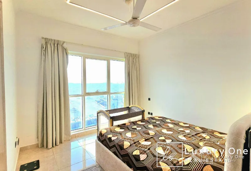 Closed Kitchen | Chiller Free | Near Metro | Vastu photo 4