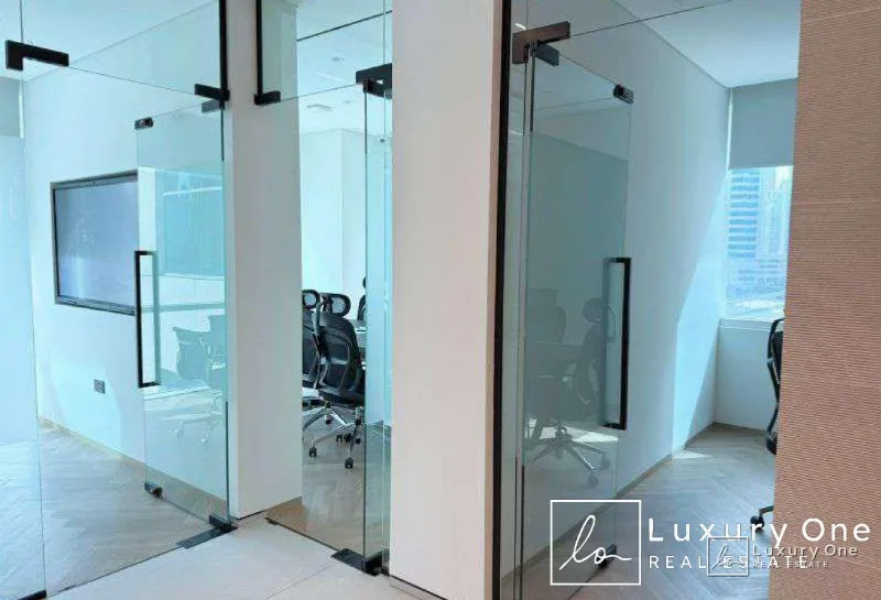 Luxury Fitout | Floor to Ceiling windows | Corner| photo 19