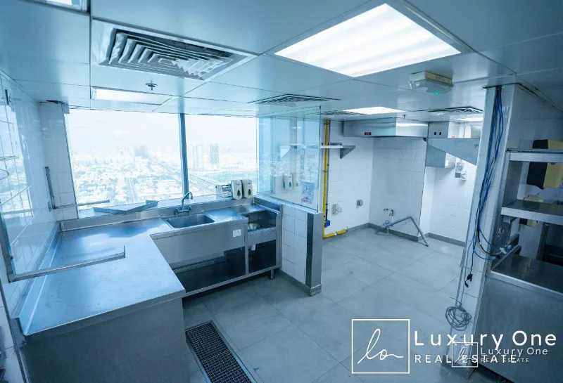 Prime Location | Close to Metro | Sea View photo 10