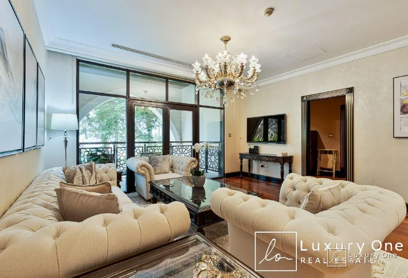 5BR Furnished Villa | Private Pool | Royal Residen photo 12