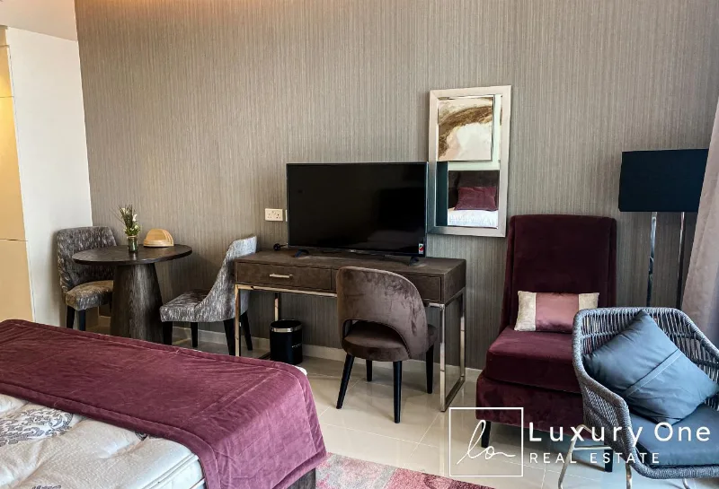 Spacious Layout | Prime Location | Brand New photo 7
