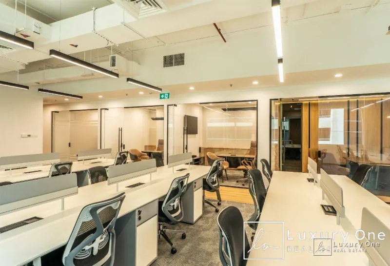 Ready Now  | Fully Upgraded | Agent on Site photo 4