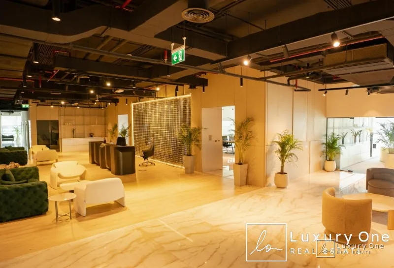 FULLY FURNISHED | CANAL VIEW | AGENT ON SITE photo 6