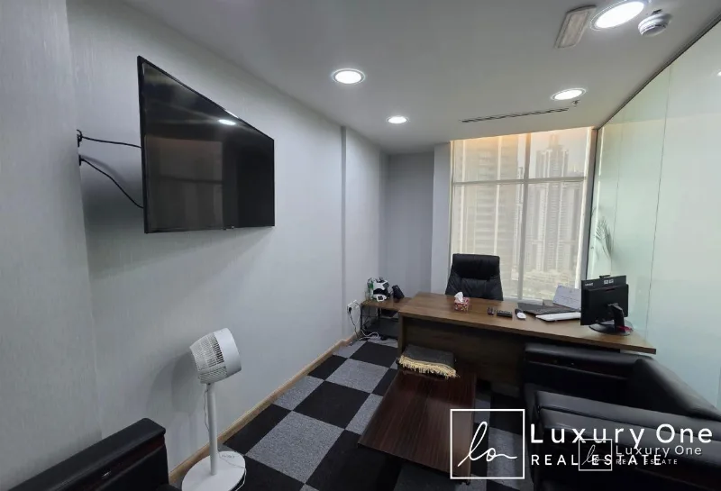 Fitted Office | Near Metro | Pantry | Vacant photo 7
