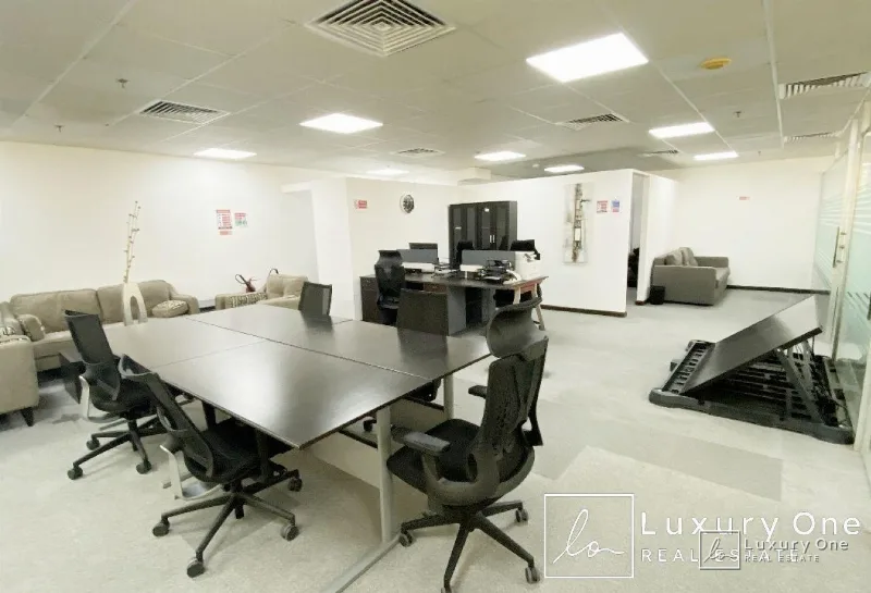 Furnished Office | DMCC License | Ready to Move photo 3